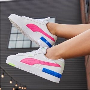 Puma Jada